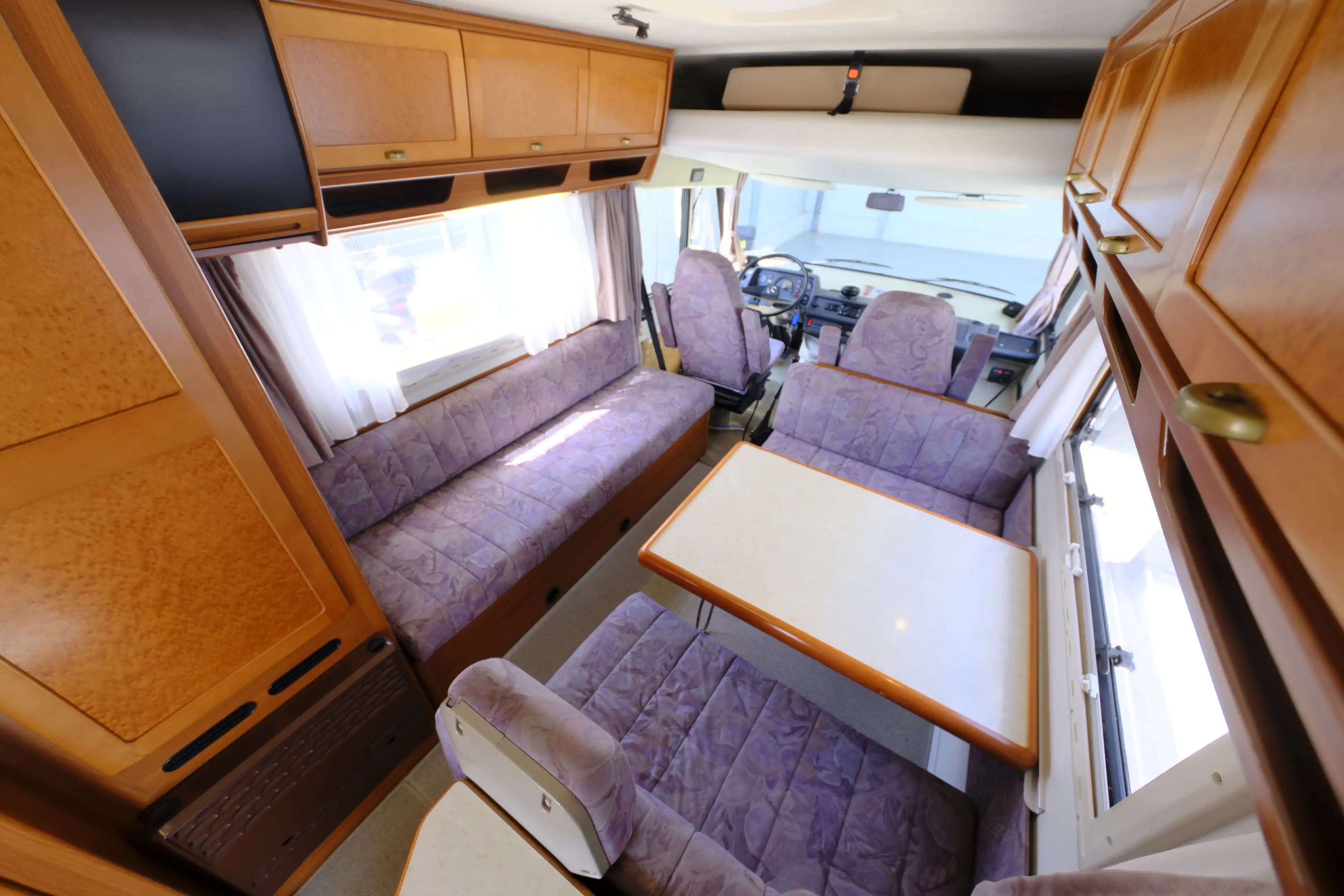 HYMER-ERIBA S 555